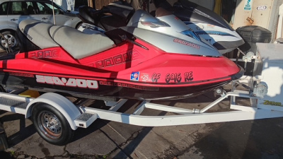 Sea-doo-and-Wave-Runner